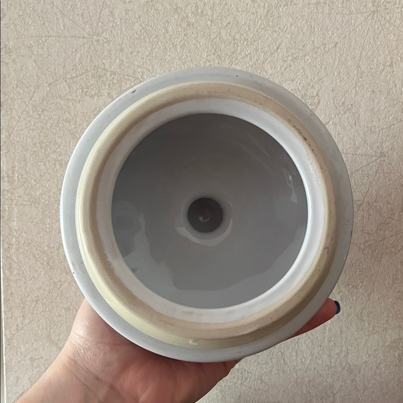 Vintage Floral Ceramic Canister - Picture 4 of 7